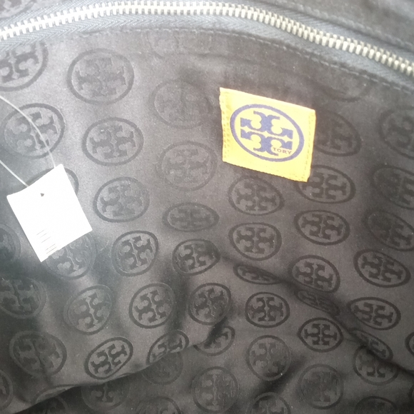 Tory and Burch Wool, Suede & Metallic Tote bag - Picture 7 of 7